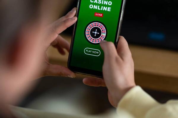 How Mobile Gaming Works at a trusted online casino Singapore